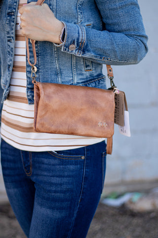 BedStu Cadence- Tan Rustic