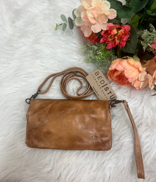 BedStu Cadence- Tan Rustic