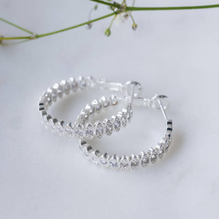 Front & Centre Hoops-clear: Gold/clear