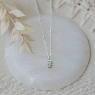 Glim Necklace-Clear: Silver/Clear