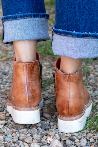 BedStu Lydyi Bootie- Tan Rustic