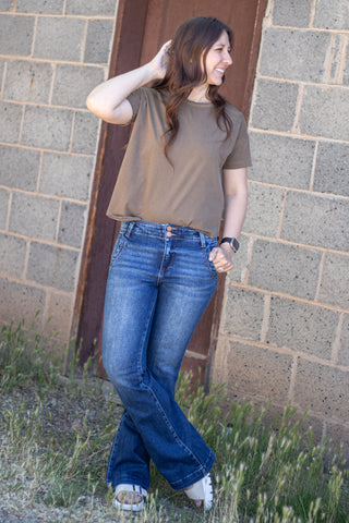 Corrin Exposed Seam Top- Brown