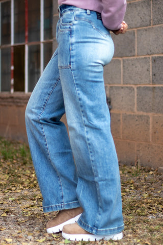 Dollie Double Pocket Wide Leg Jean