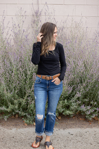 Elevated Scoop LS Tee - Black