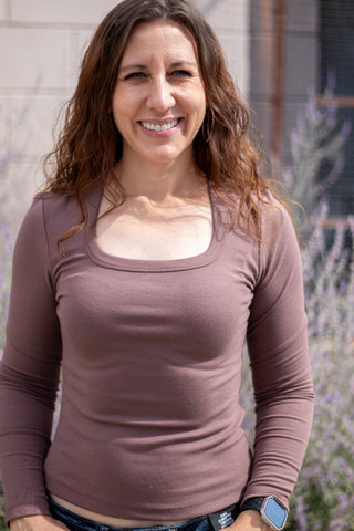 Elevated Scoop LS Tee - Brown