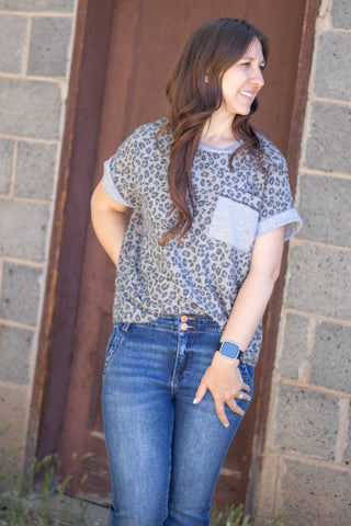 Jada Leopard Tee