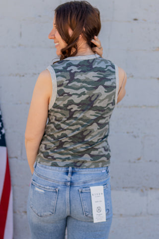 Not Hidden Camo Tank