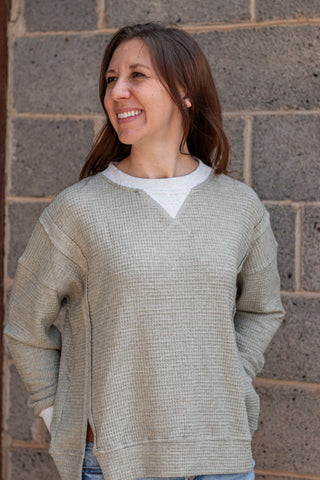 Right Or Wrong Pullover- Olive