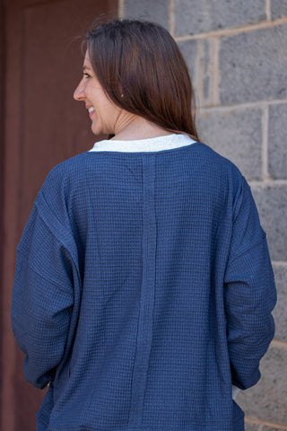 Right Or Wrong Pullover- Navy