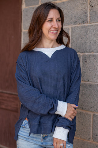 Right Or Wrong Pullover- Navy