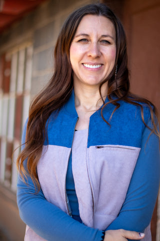 Shiloh Vest- Dolphin Gray