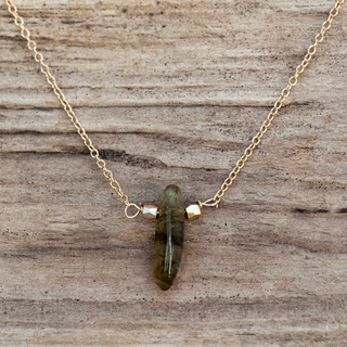 This is me necklace-gold/labradorite