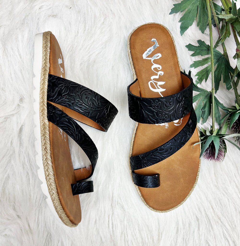 Daphne Sandal