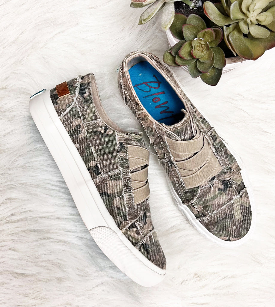 Marley Sneaker- Love Not War~ Blowfish