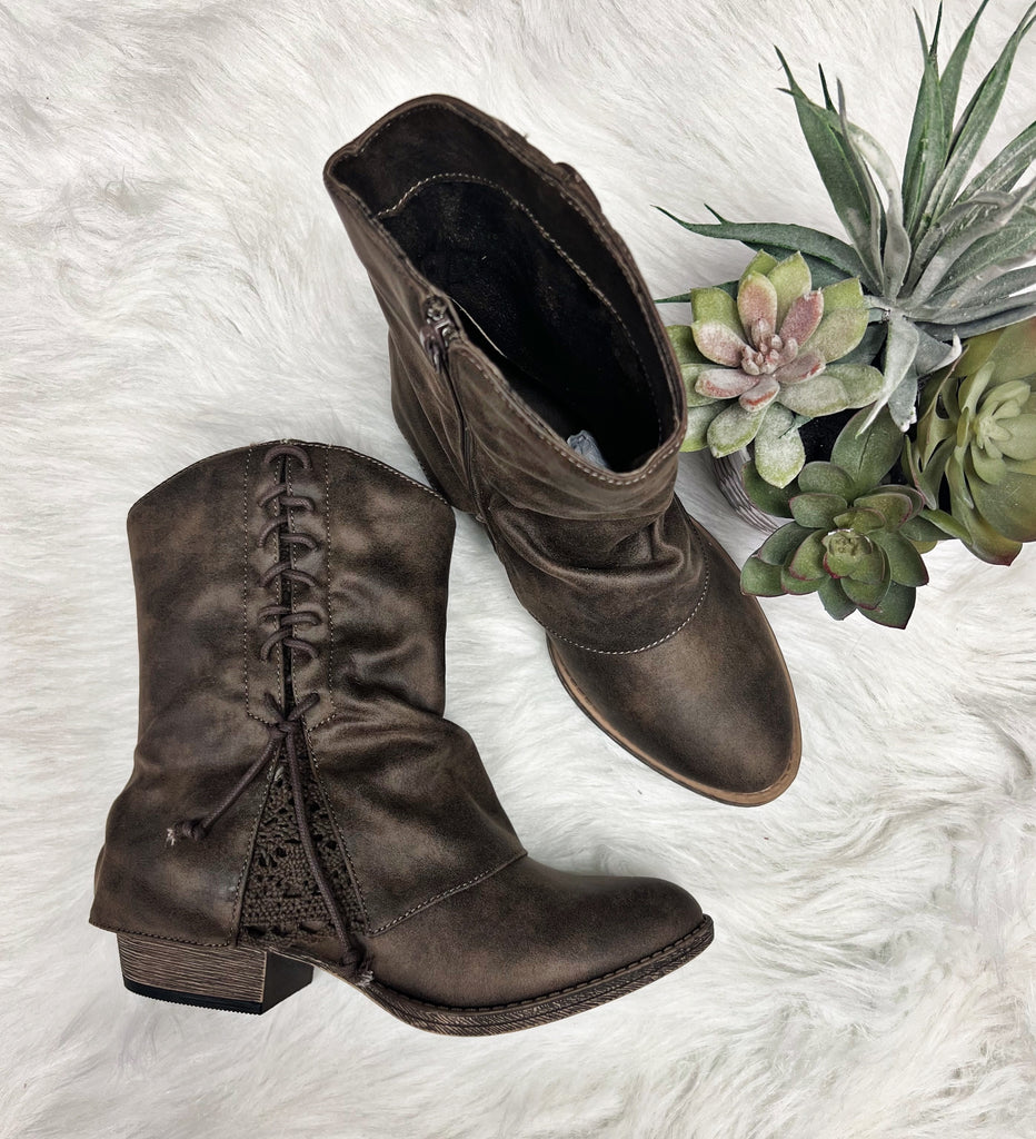 Sassy Boot- Taupe