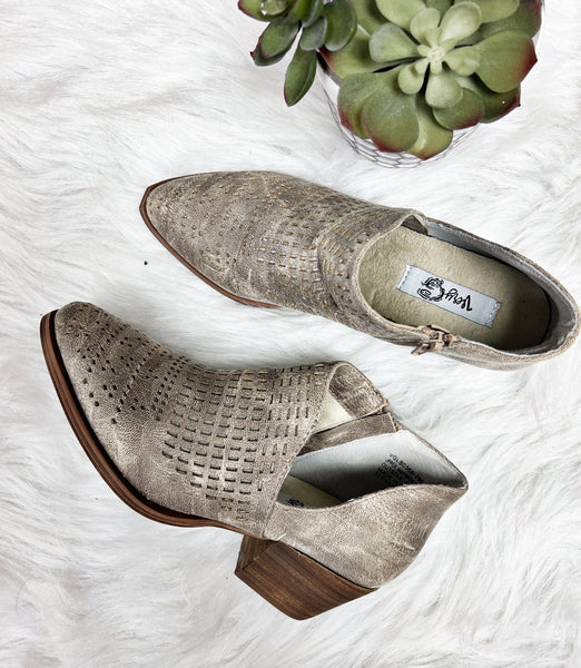 Laserette Bootie- Cream