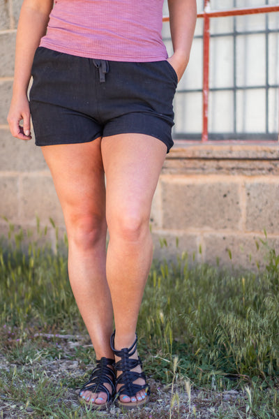 Ezra Linen Short- Black