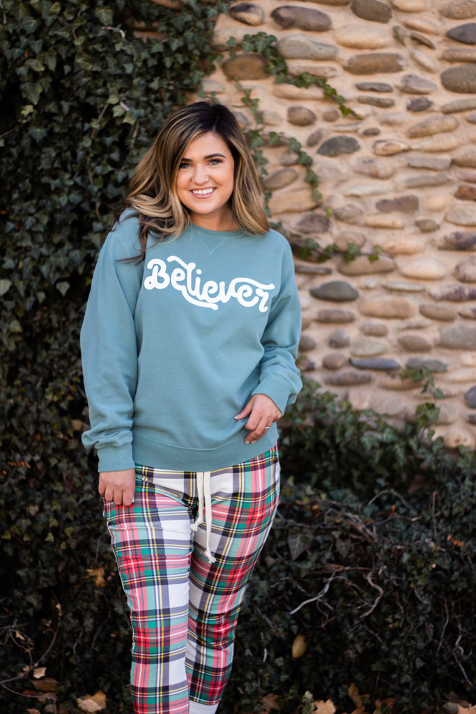 Believer Pullover