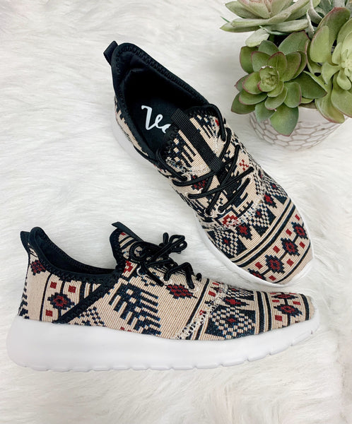 Lupe Sneaker